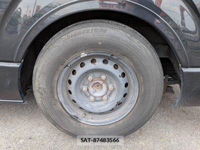 Toyota HIACE VAN 2020-01 8038842-28