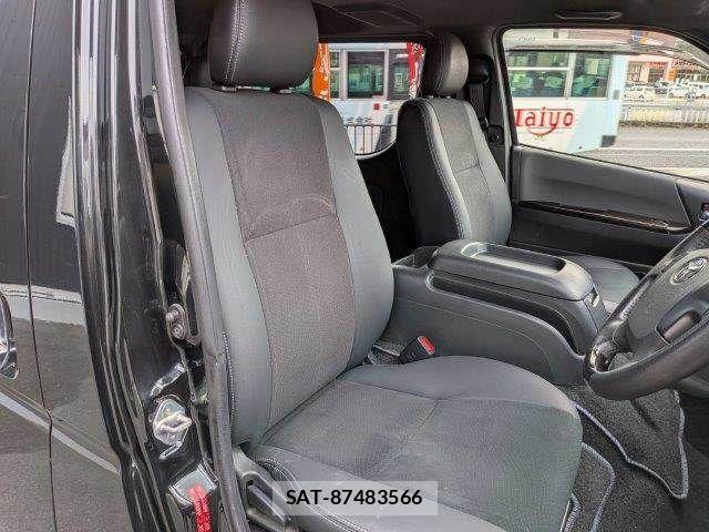 Toyota HIACE VAN 2020-01 8038842-7