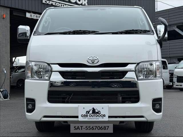 Toyota HIACE VAN 2024-08 8038795-1