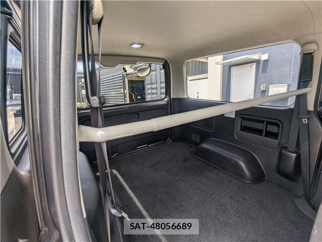 Toyota HIACE VAN 2020-07 8038833-11