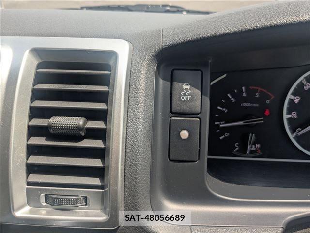 Toyota HIACE VAN 2020-07 8038833-22