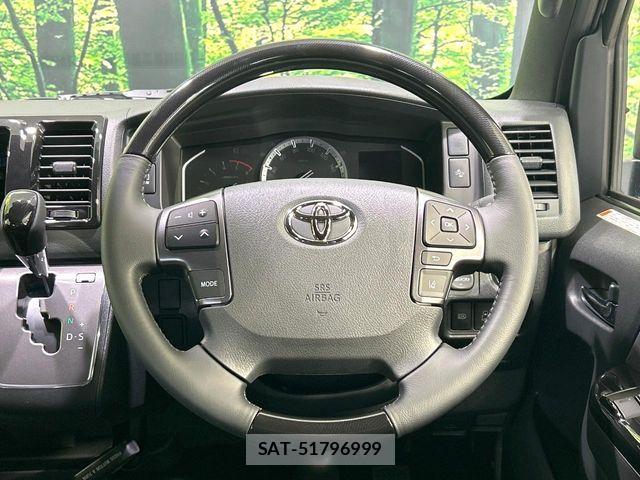 Toyota HIACE VAN 2025-10 8038790-10