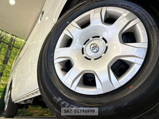 Toyota HIACE VAN 2025-10 8038790-12