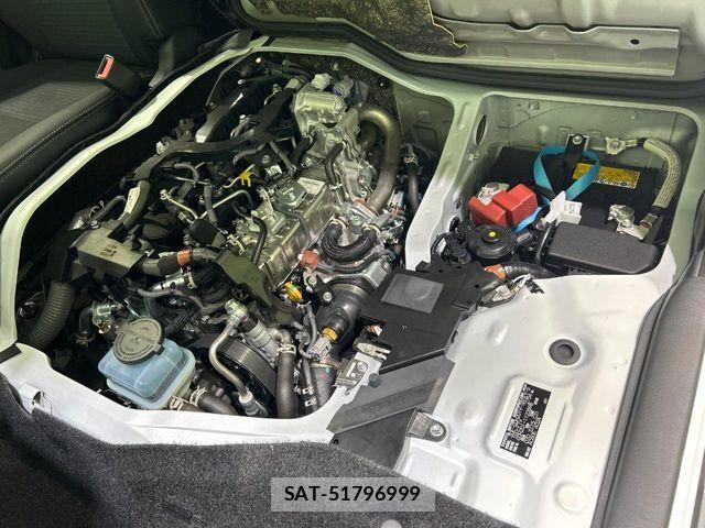 Toyota HIACE VAN 2025-10 8038790-17