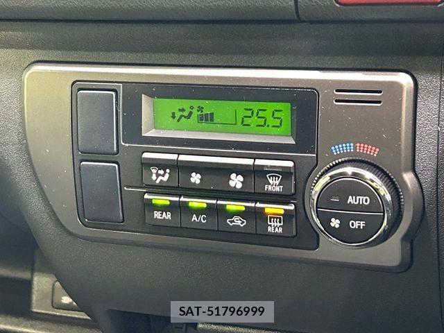 Toyota HIACE VAN 2025-10 8038790-4