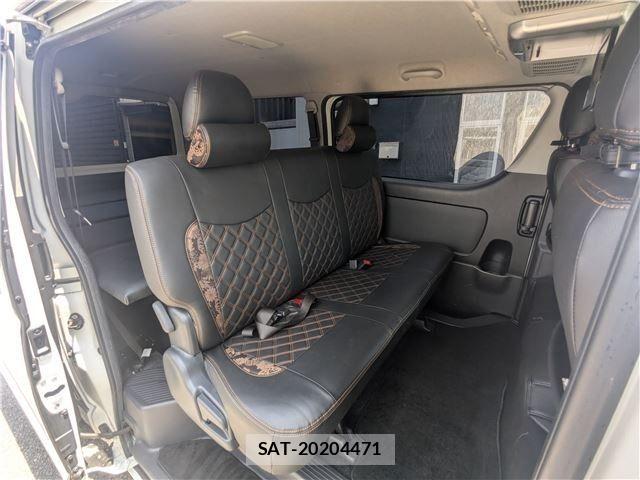 Toyota HIACE VAN 2017-12 8075959-11