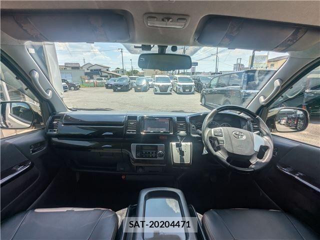 Toyota HIACE VAN 2017-12 8075959-1