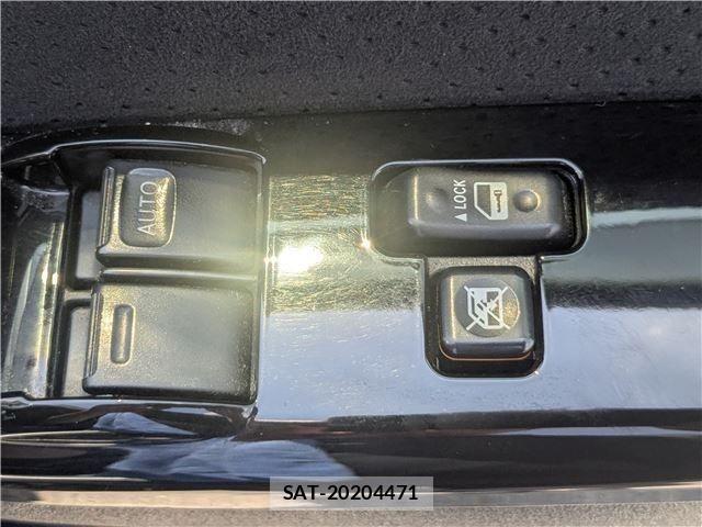 Toyota HIACE VAN 2017-12 8075959-25