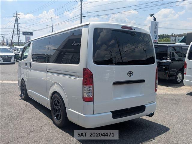 Toyota HIACE VAN 2017-12 8075959-3