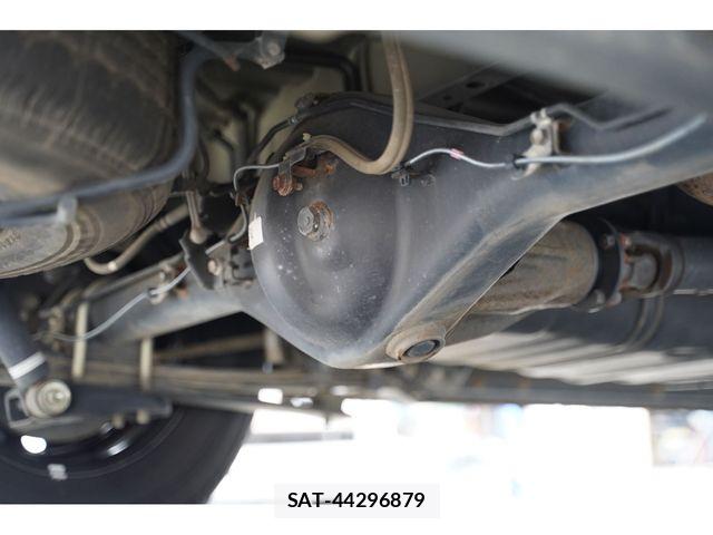 Toyota HIACE VAN 2021-08 8075957-10