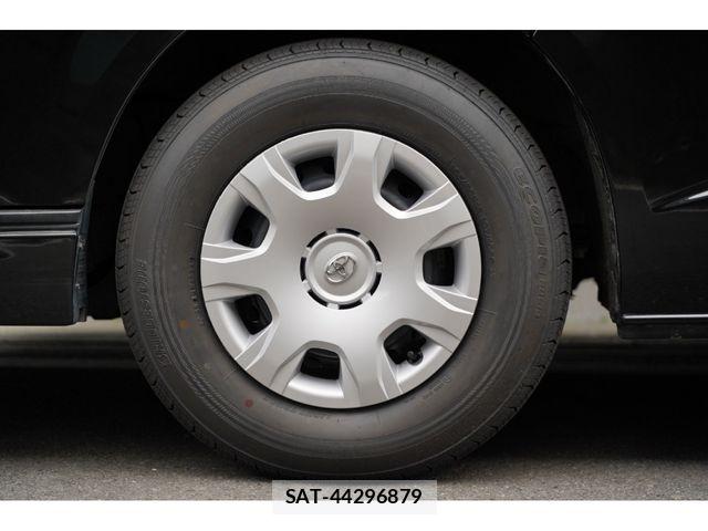Toyota HIACE VAN 2021-08 8075957-17