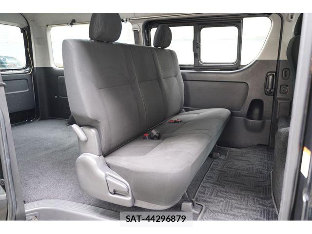 Toyota HIACE VAN 2021-08 8075957-24