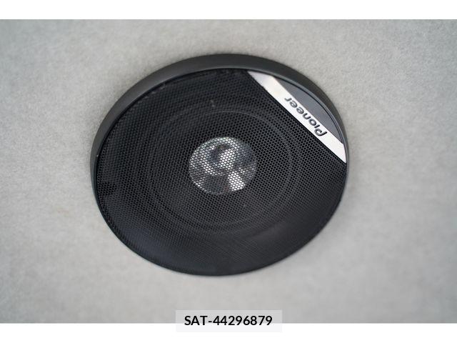 Toyota HIACE VAN 2021-08 8075957-29