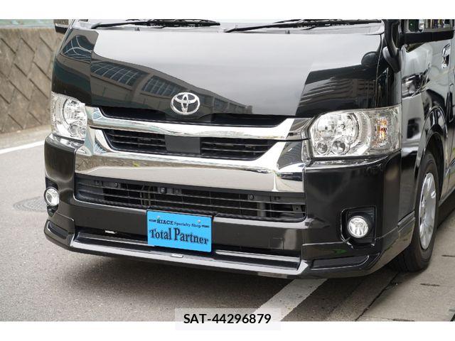 Toyota HIACE VAN 2021-08 8075957-5