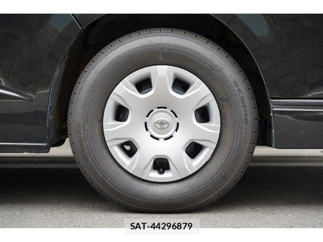 Toyota HIACE VAN 2021-08 8075957-8