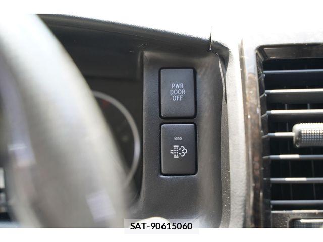 Toyota HIACE VAN 2016-07 8075948-10