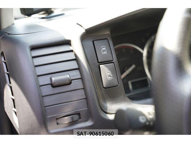 Toyota HIACE VAN 2016-07 8075948-8