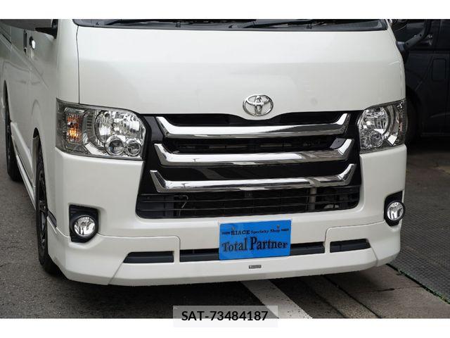 Toyota HIACE VAN 2016-01 8075955-16