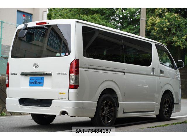 Toyota HIACE VAN 2016-01 8075955-20