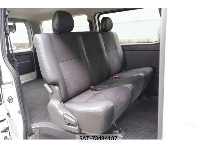 Toyota HIACE VAN 2016-01 8075955-24