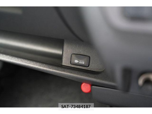 Toyota HIACE VAN 2016-01 8075955-7