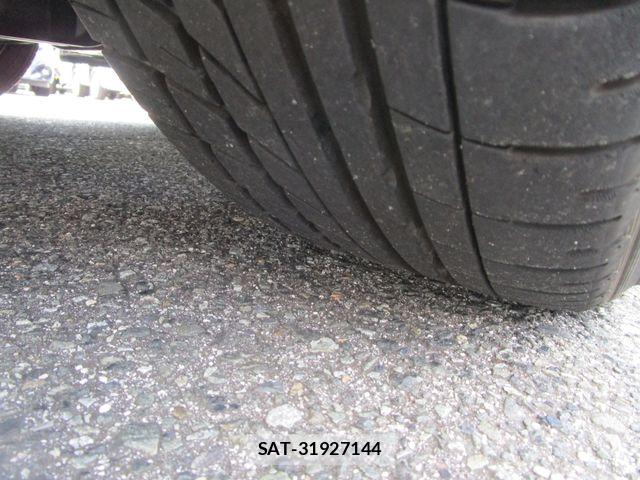 Toyota HIACE VAN 2022-09 8075950-22