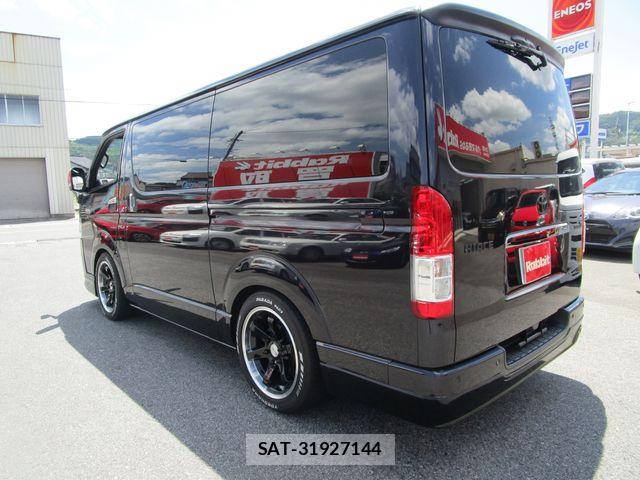 Toyota HIACE VAN 2022-09 8075950-5