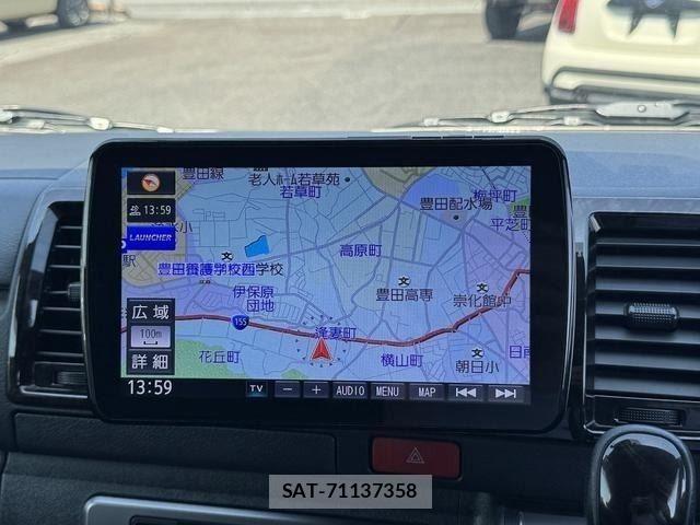 Toyota HIACE VAN 2021-10 8075954-18