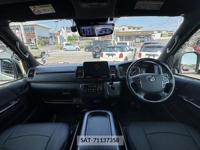 Toyota HIACE VAN 2021-10 8075954-1