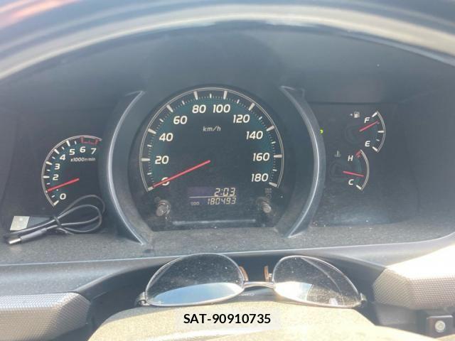 Toyota HIACE VAN 2013-08 8075962-21