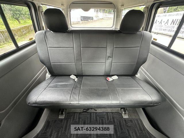 Toyota HIACE VAN 2008-04 8075961-12