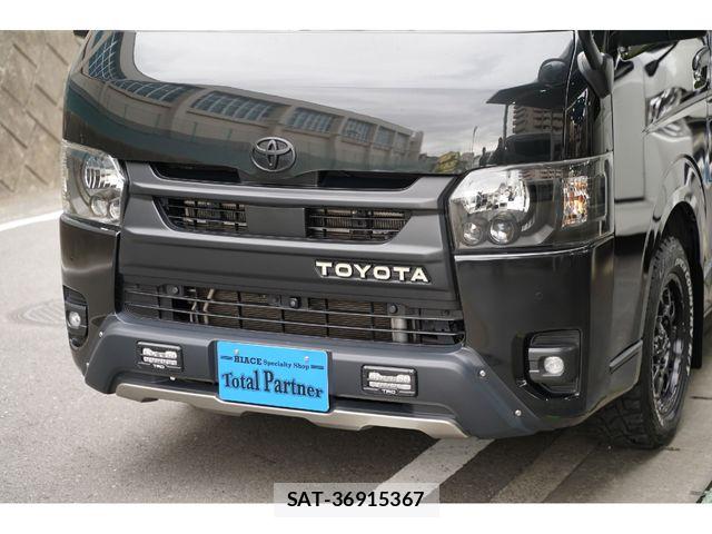 Toyota HIACE VAN 2023-06 8075947-5