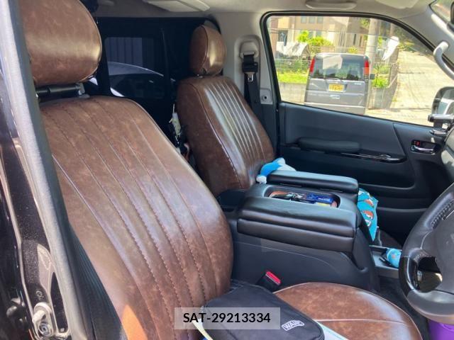 Toyota HIACE VAN 2016-06 8075960-11