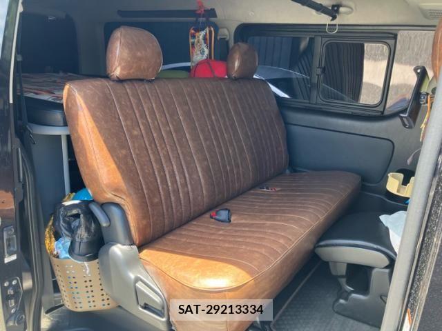 Toyota HIACE VAN 2016-06 8075960-12