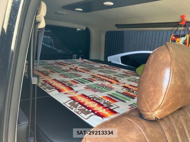 Toyota HIACE VAN 2016-06 8075960-13