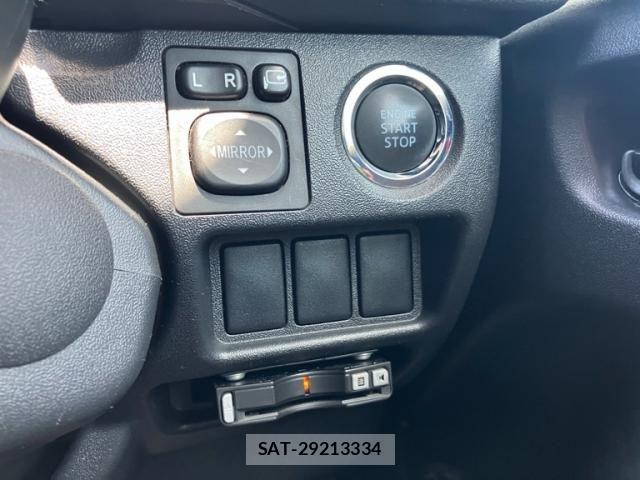 Toyota HIACE VAN 2016-06 8075960-22