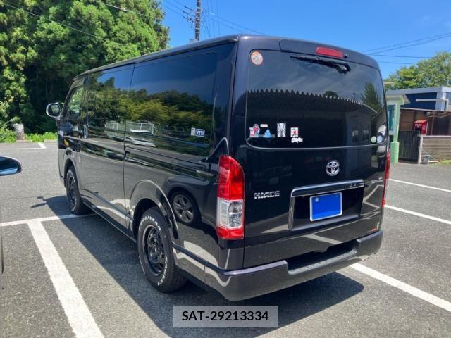 Toyota HIACE VAN 2016-06 8075960-3