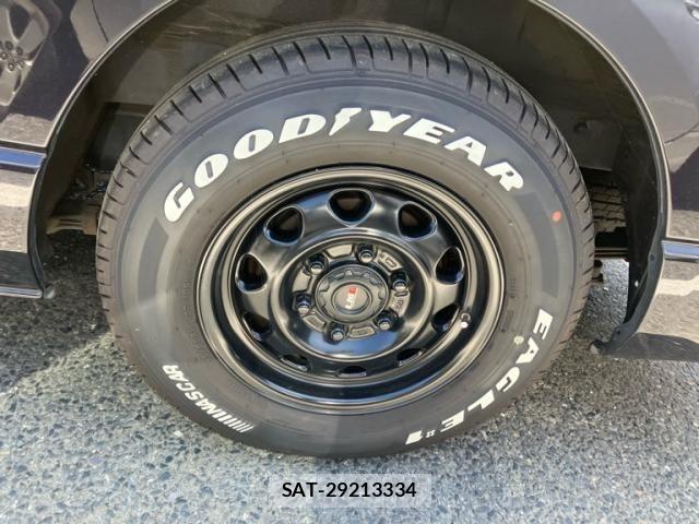 Toyota HIACE VAN 2016-06 8075960-6
