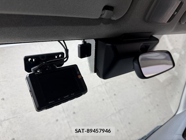 Toyota HIACE VAN 2020-03 8075958-10