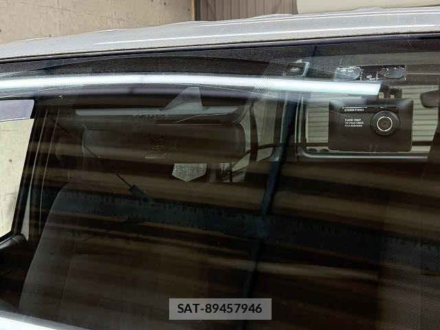 Toyota HIACE VAN 2020-03 8075958-19