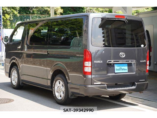 Toyota HIACE VAN 2005-11 8075963-13