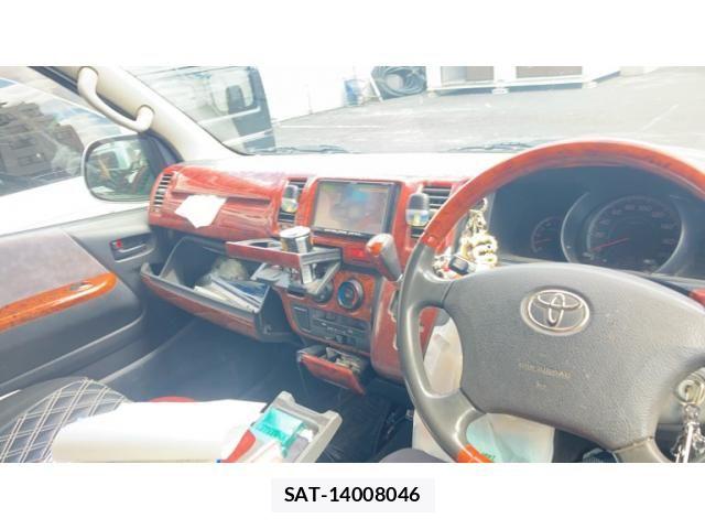 Toyota HIACE VAN 2005-03 8075964-22