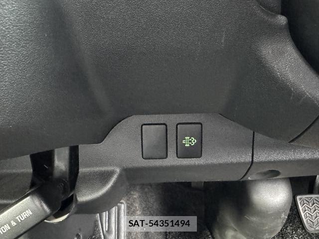 Toyota HIACE VAN 2022-08 8075953-26
