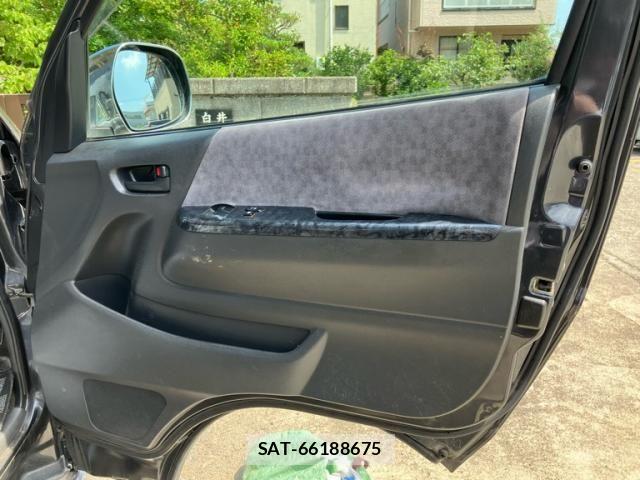 Toyota HIACE VAN 2006-11 8102338-14