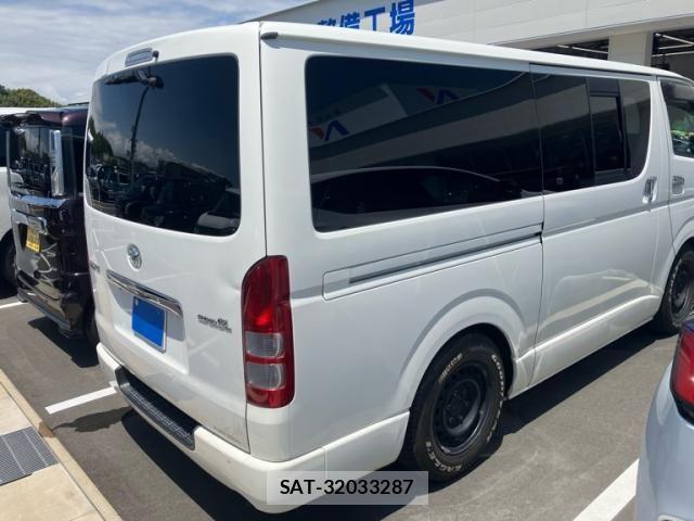 Toyota HIACE VAN 2010-04 8102336-1