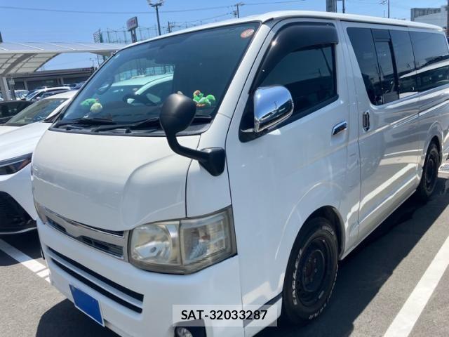 Toyota HIACE VAN 2010-04 8102336-3