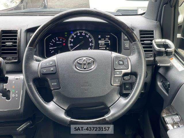 Toyota HIACE VAN 2021-10 8102333-13