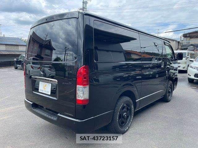 Toyota HIACE VAN 2021-10 8102333-20