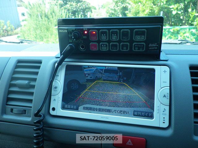 Toyota HIACE VAN 2012-07 8102330-10