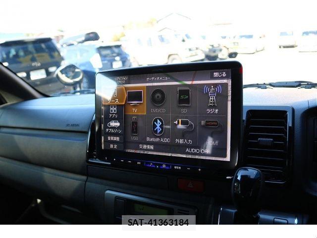 Toyota HIACE VAN 2025-01 8102322-1